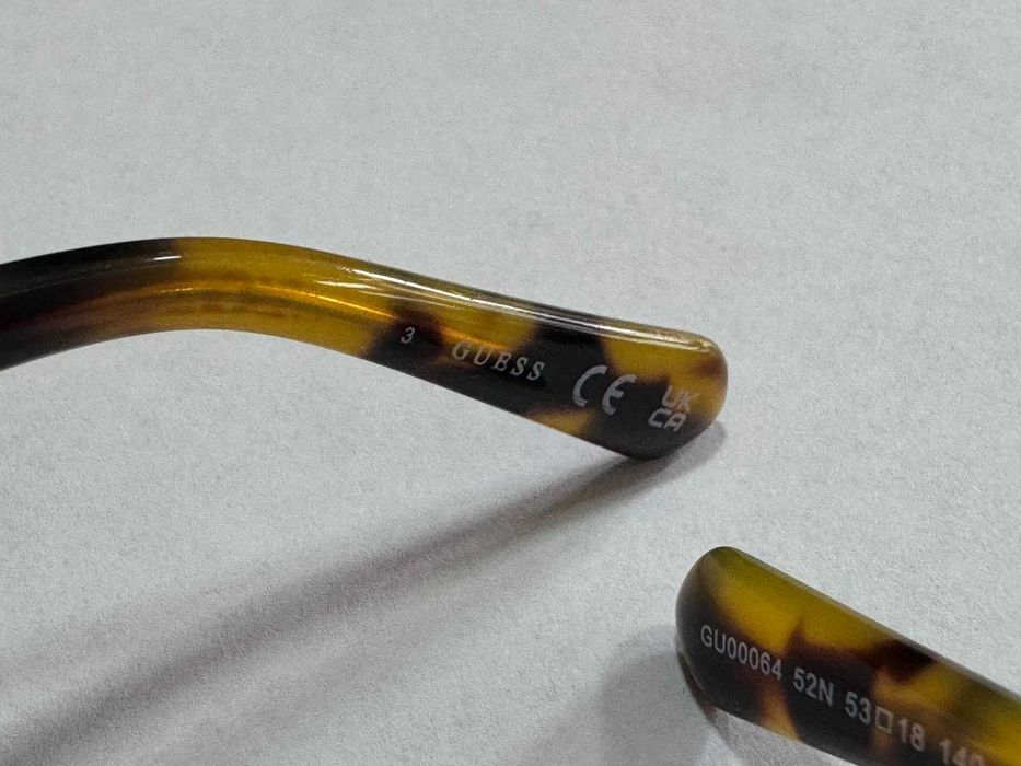 Слънчеви очила Guess GU00064