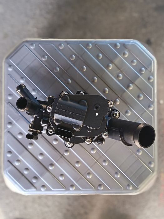 Monza 1.3 termostat zbore