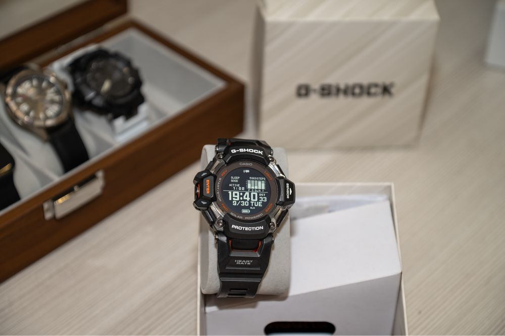 Casio hybrid G-shock GBD H2000  Smartwatch solar charge