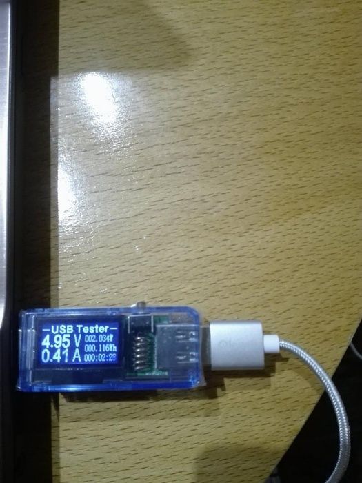 USB Тестер за батерия и зарядно