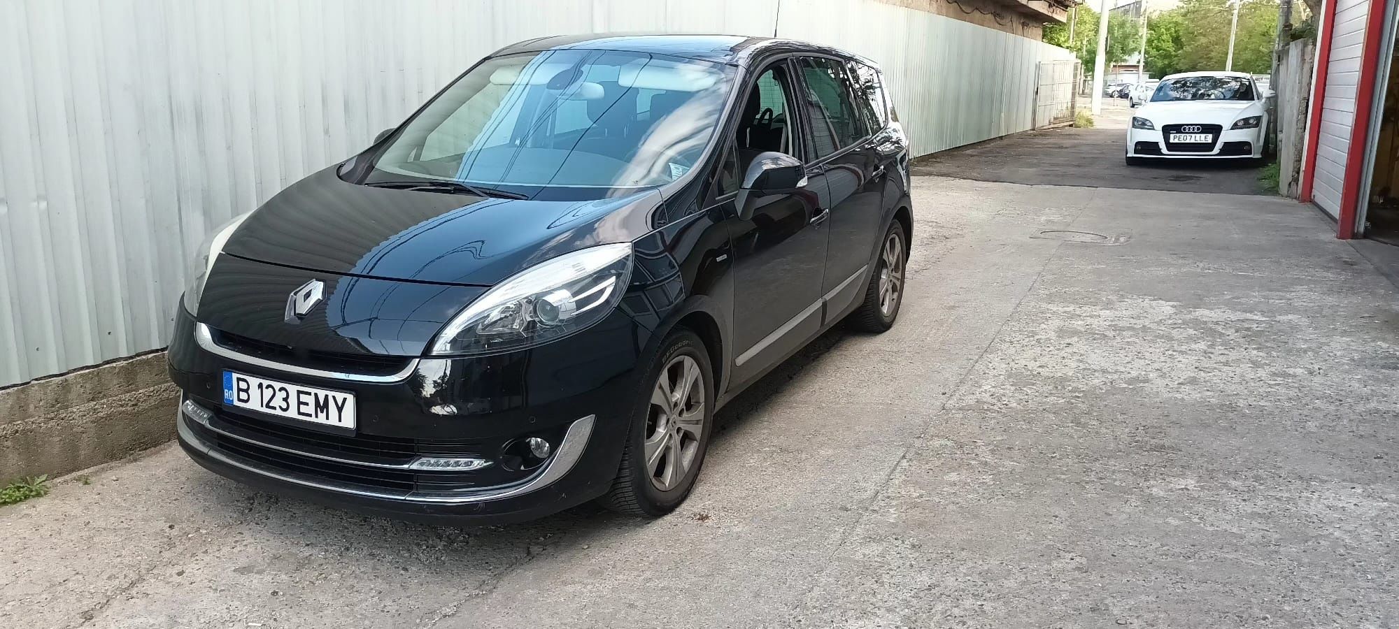 Bară față completă renault grand scenic 2012