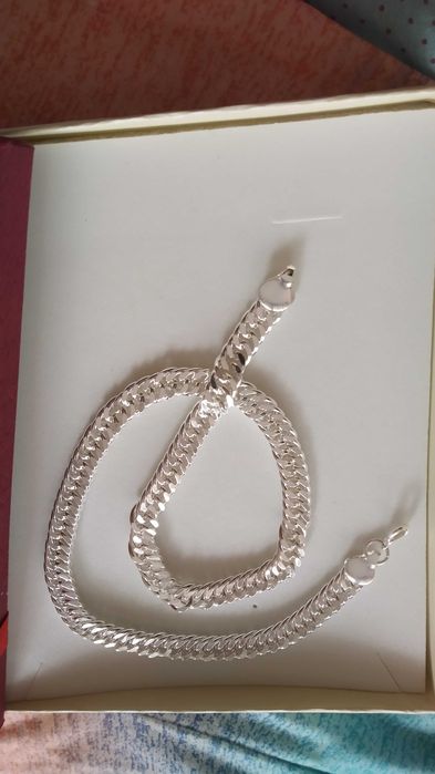 Масивен мъжки, сребърен ланец/гривна/комплект.12 различни. В кутия.