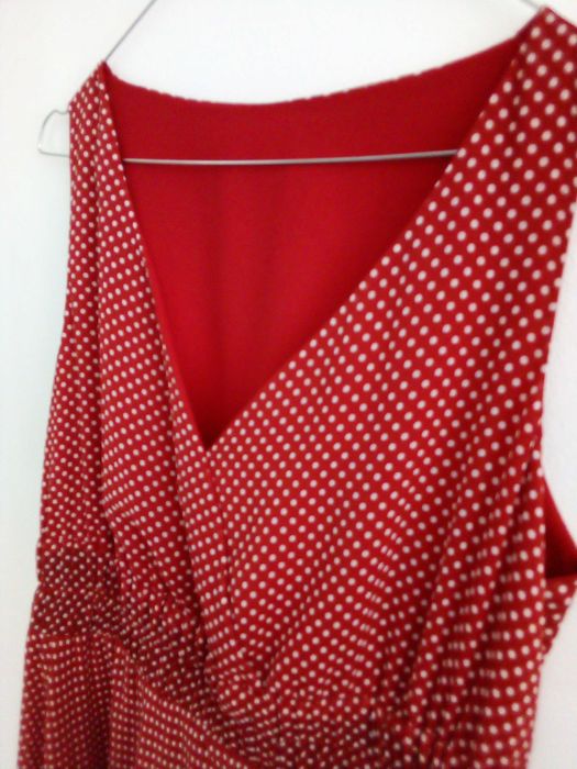 Шифонена лятна, нежна рокля. Нова.