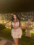 Dansatoare bellydance