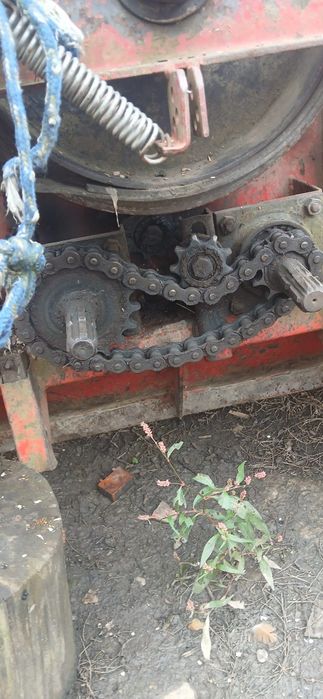 Vând troliu  forestier in tiranți