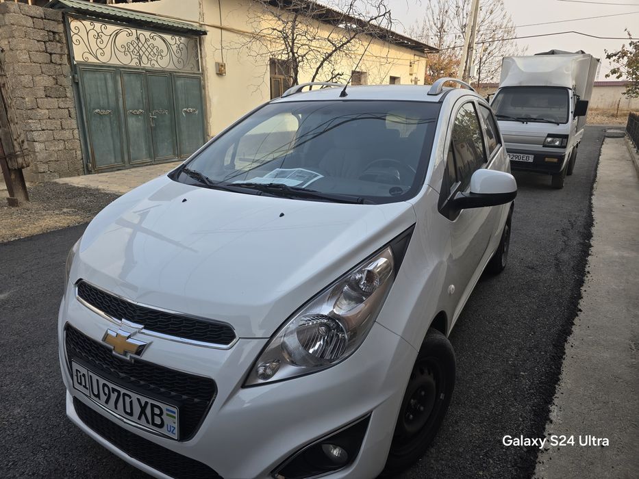 Срочно Spark 4 позиция