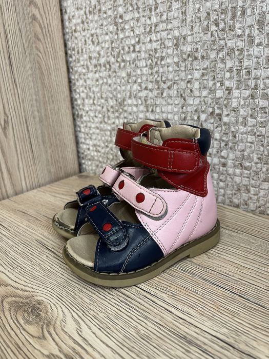 Ортопедическая обувь