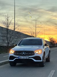 Inchirieri Auto Premium Mercedes GLC Coupe - Alb rent a cer - nunti