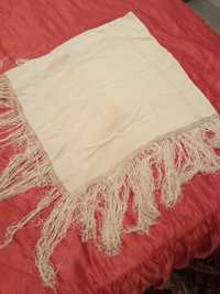 Старинный шелковый платок с длинными кистями