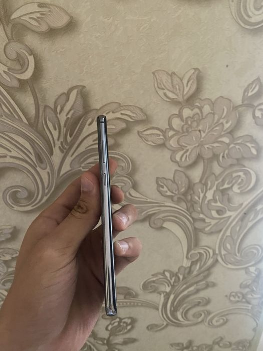 Samsung S10+ 8/128Gb Vetnam