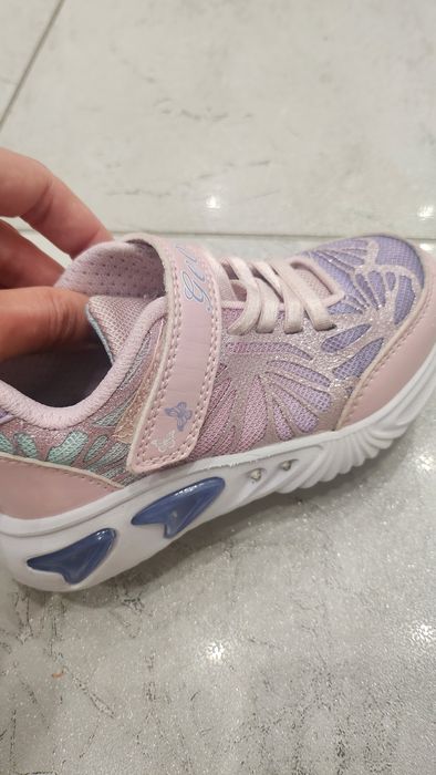 Като нови Geox светещи за момиче 26