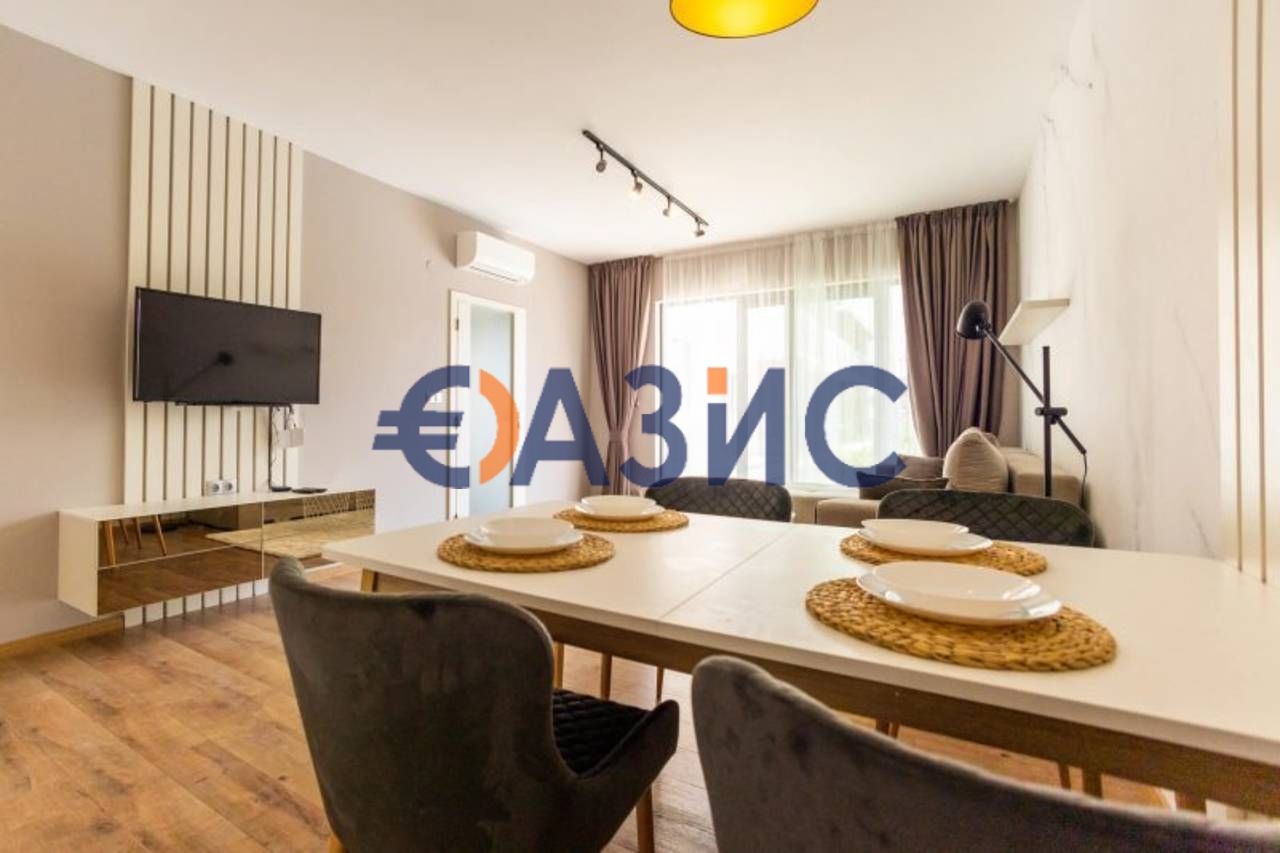 Двустаен апартамент в комплекс Open Sea Residence, 45,41 кв.м., между