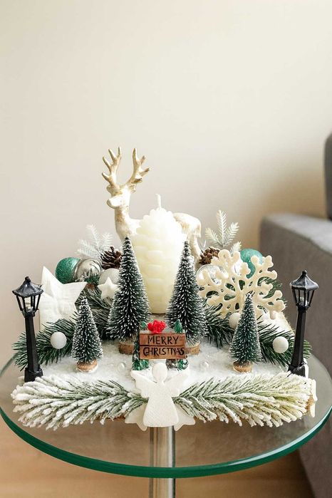 Коледна ръчно изработена декорация