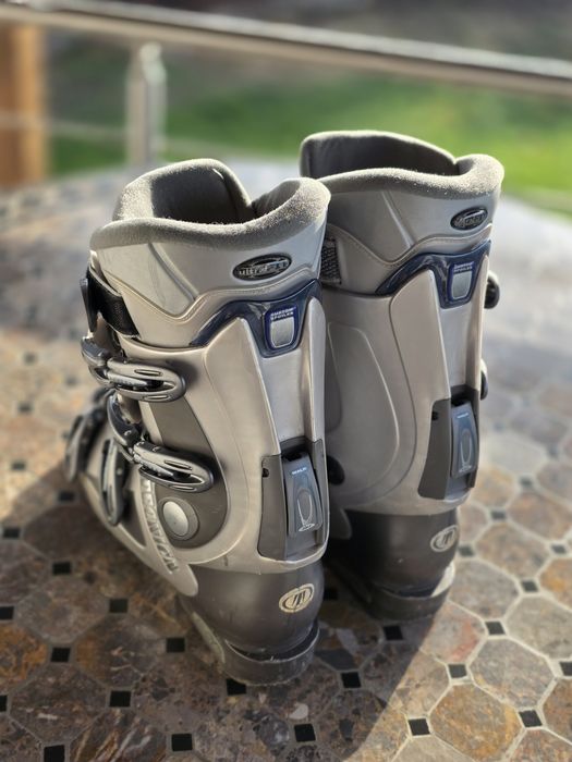 Vanz Clapari femei TECNICA (marime 25-26.5)