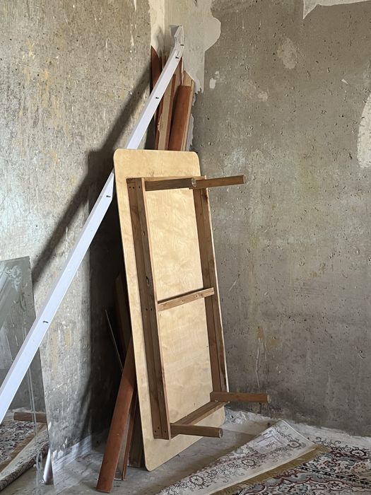 Срочно Продам Кухонный Стол