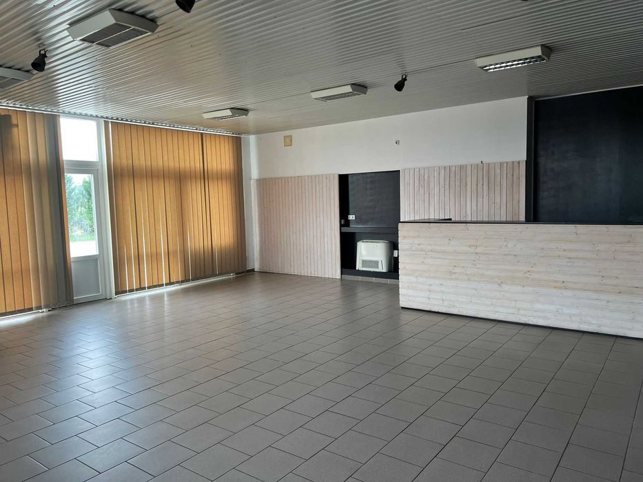 Proprietar inchiriez hala  in Alba Iulia, suprafata 220 mp