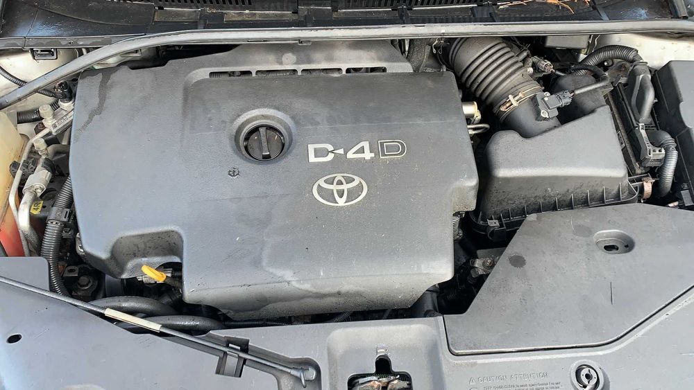 Motor Toyota Avensis T27 2.0 D D-4D 2AD FTV si alte piese