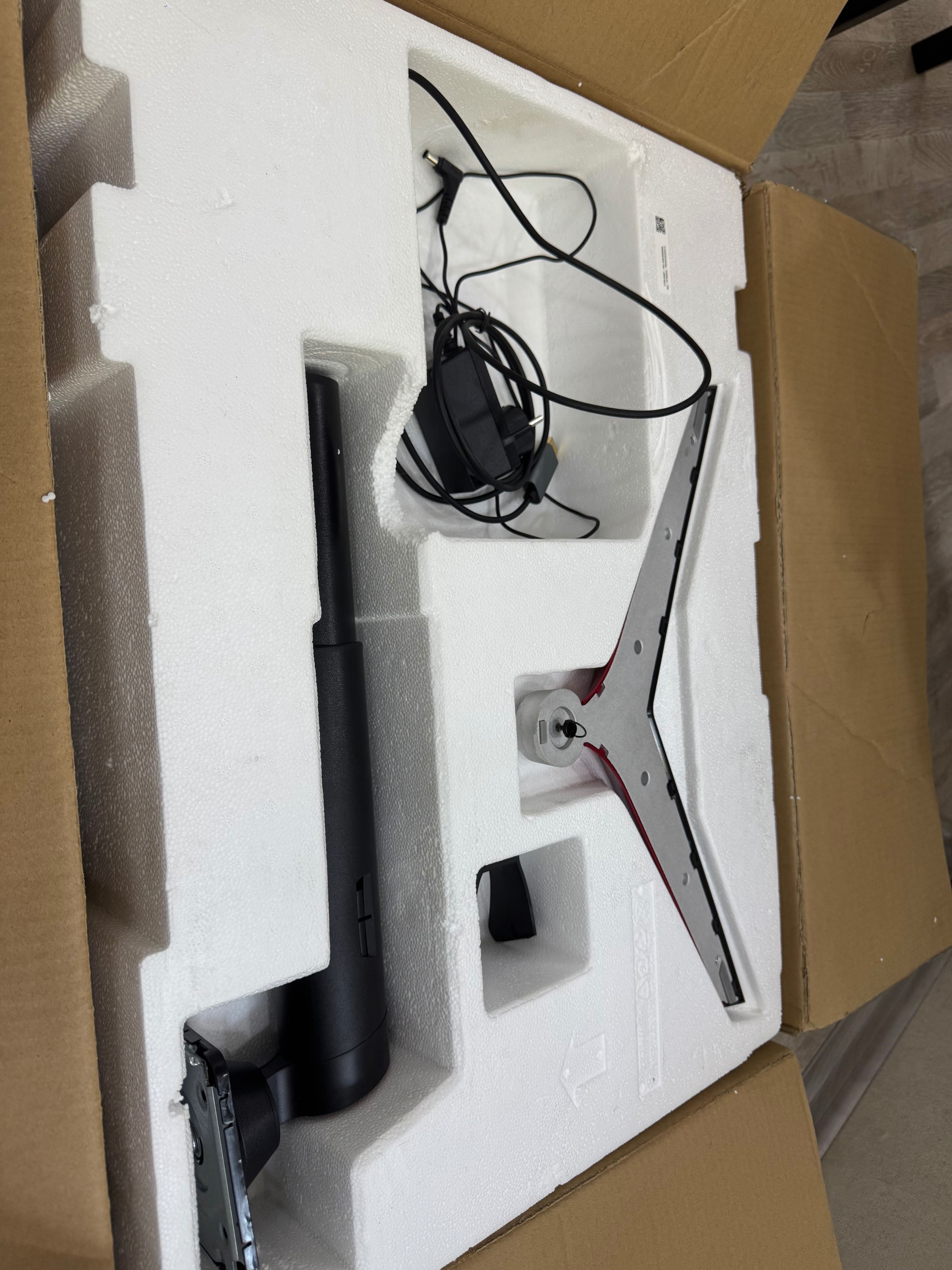 Монитор LG / 27” 27GL650F