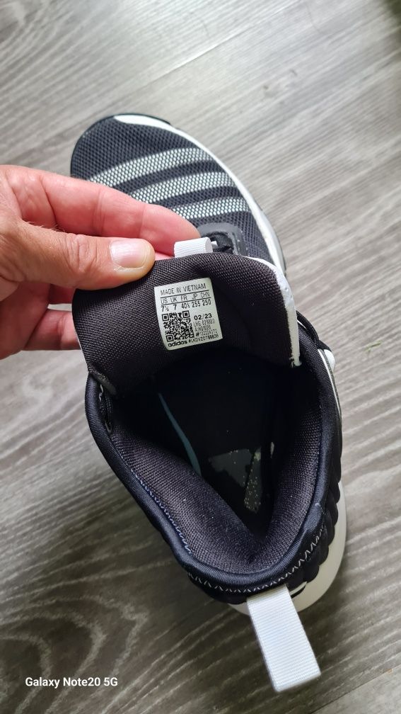 Маратонки Adidas