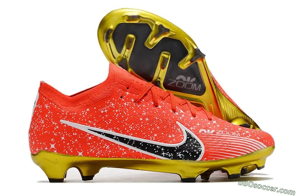 Butsi Nike Air Zoom futbol butsasi.