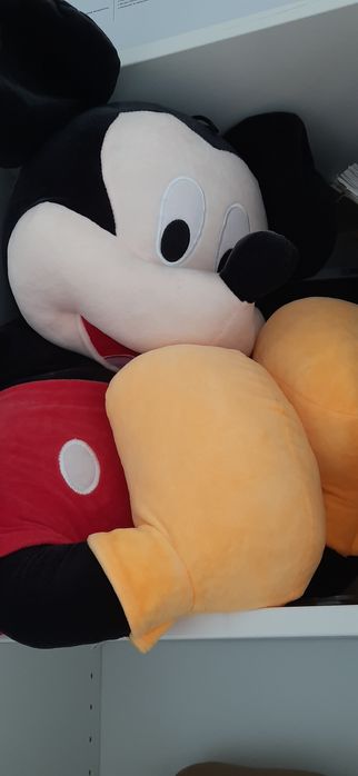 Jucarie de plus mare