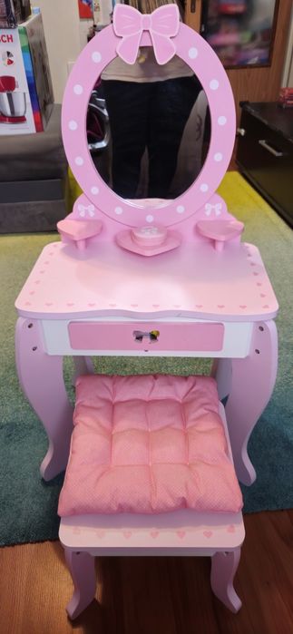 Masuta de machiaj de jucarie