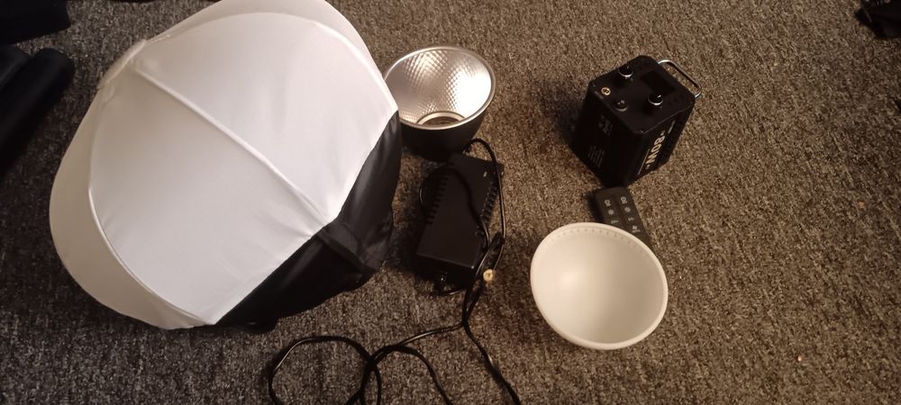 Lampa foto/video 80w  +telecomanda+softbox+reflector+difuzie