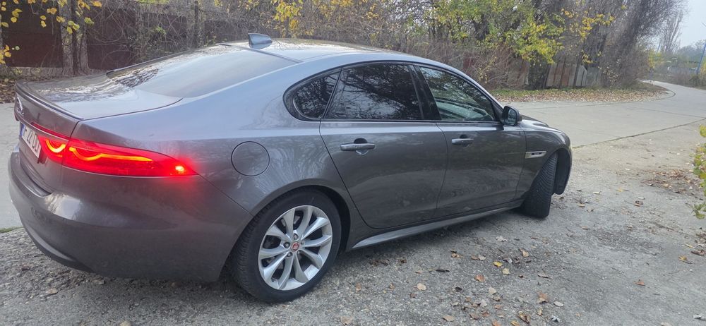 Jaguar XF 2016 • 2.0 Diesel 180CP