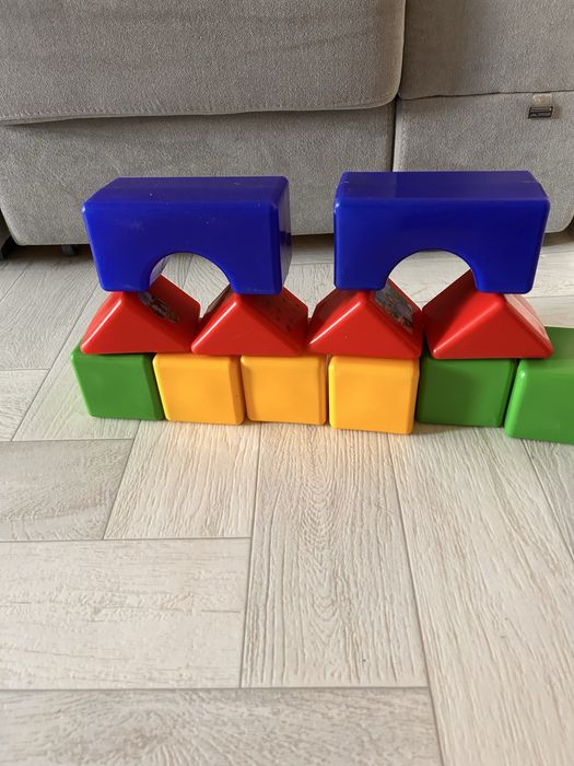 Продам кубики детские