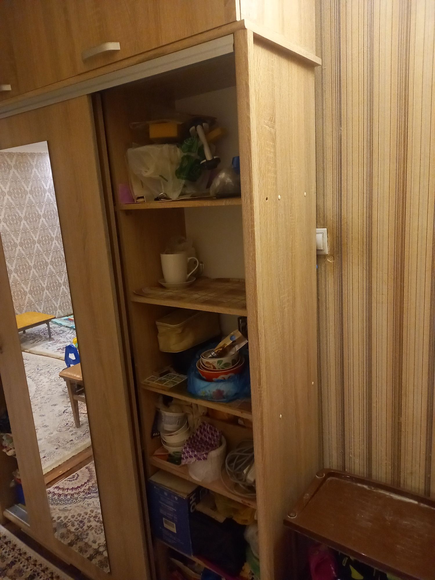 Шкаф для прихожей
