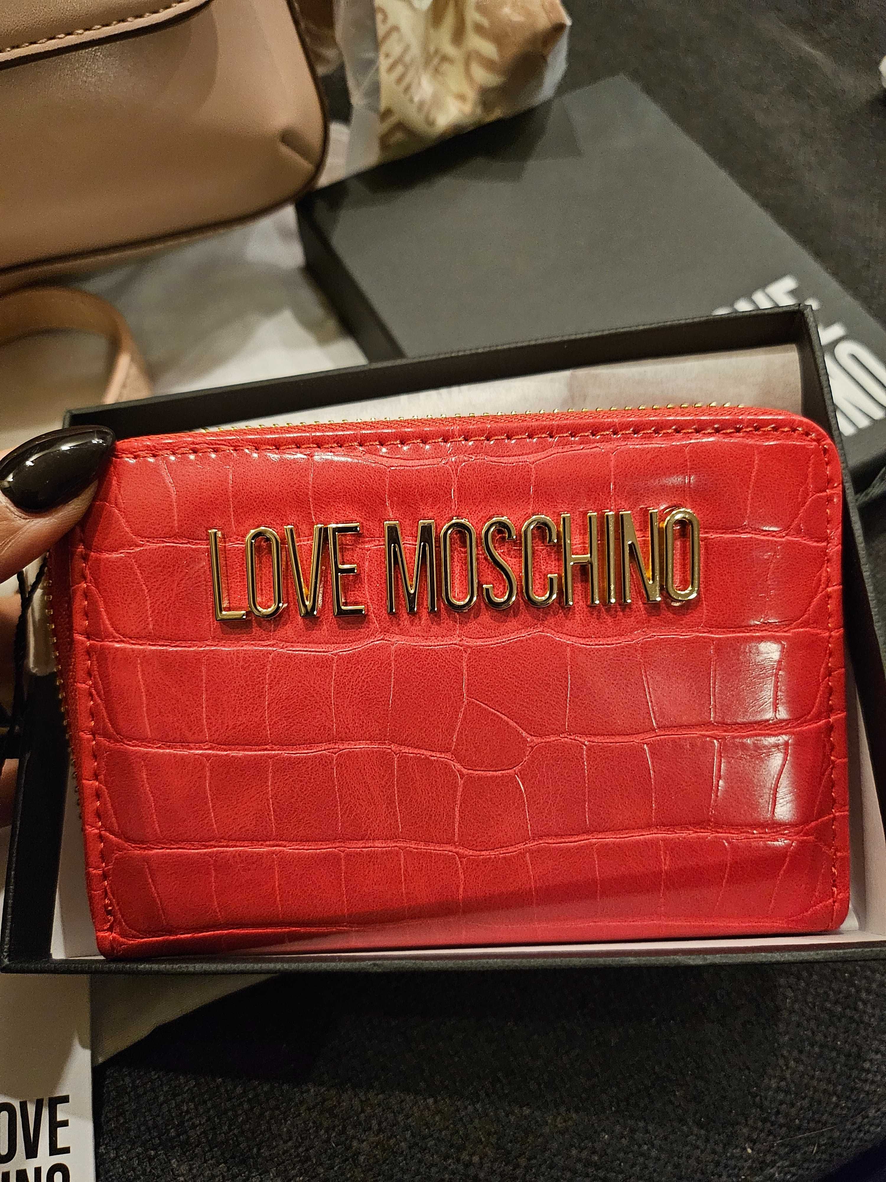 Нови и Оригинални портфейли Love moschino, Michael Kors,Karl Lagerfeld