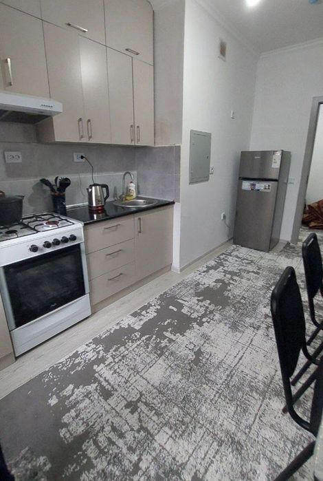 Yunus Rajabiy metro yaqinida bezmakler kvartira bor