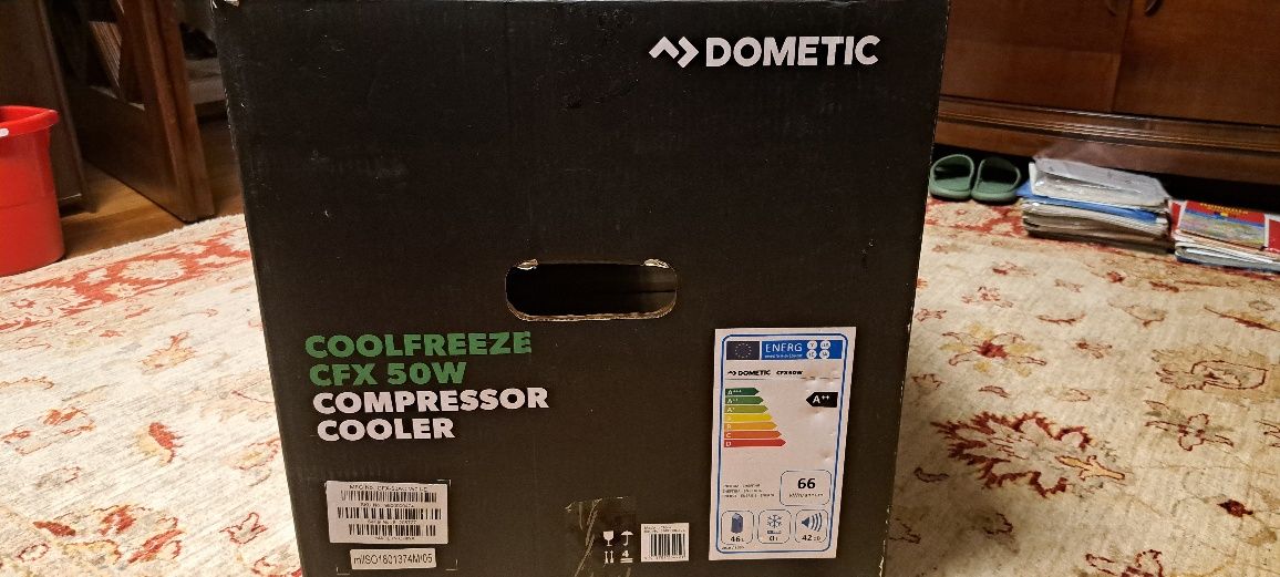 Frigider.congelator.auto si de casa de firma dometic nou nefolosit.