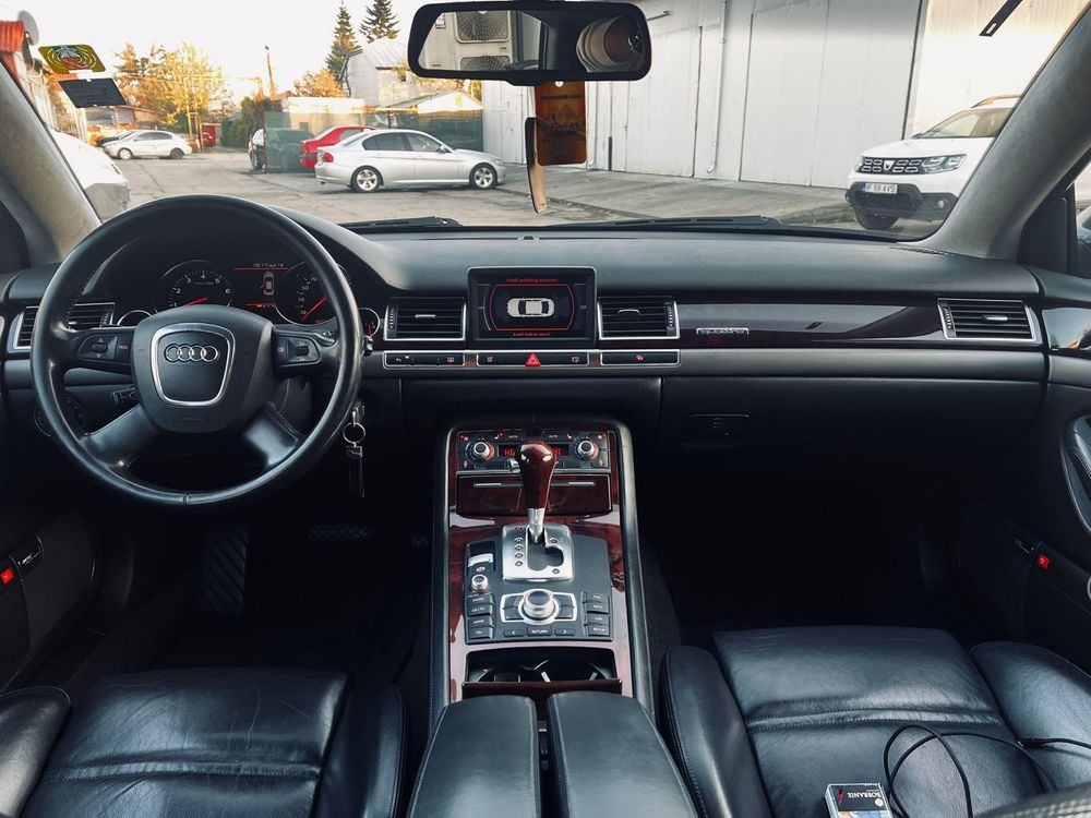 Audi A8 D3 4.2 benzina