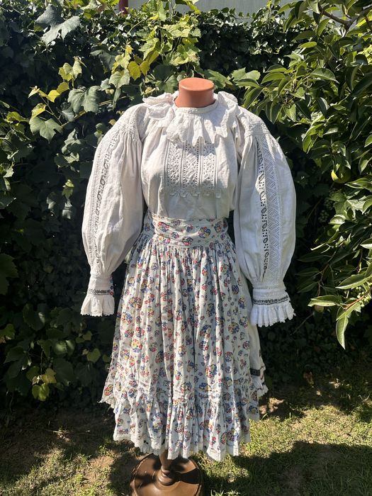 Costum Popular Bihor