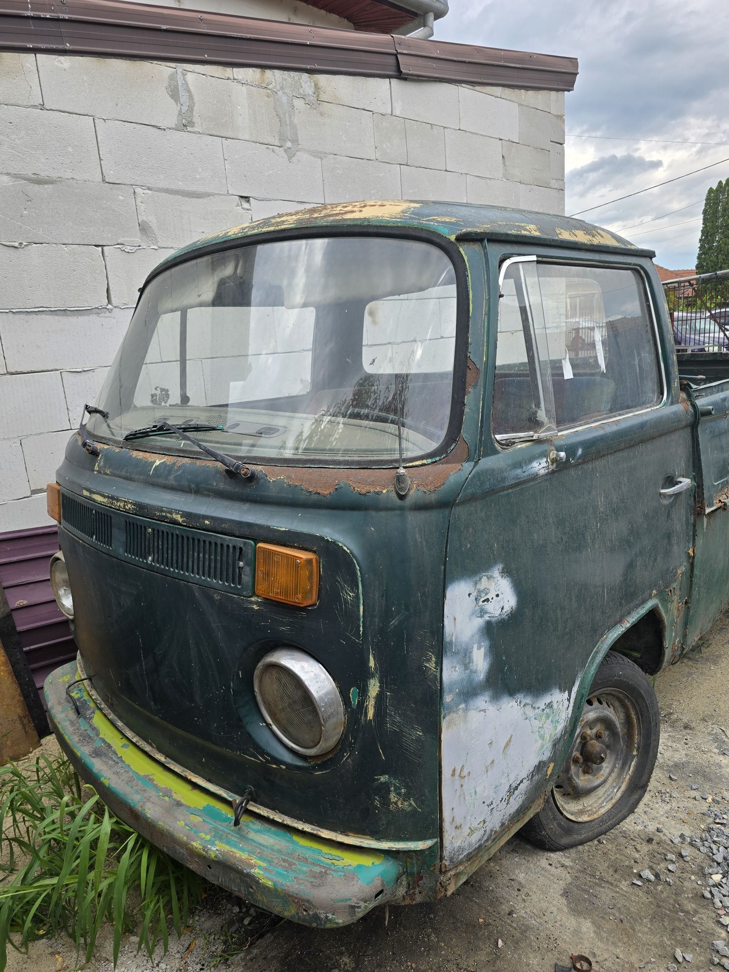 VW T2 pick-up up