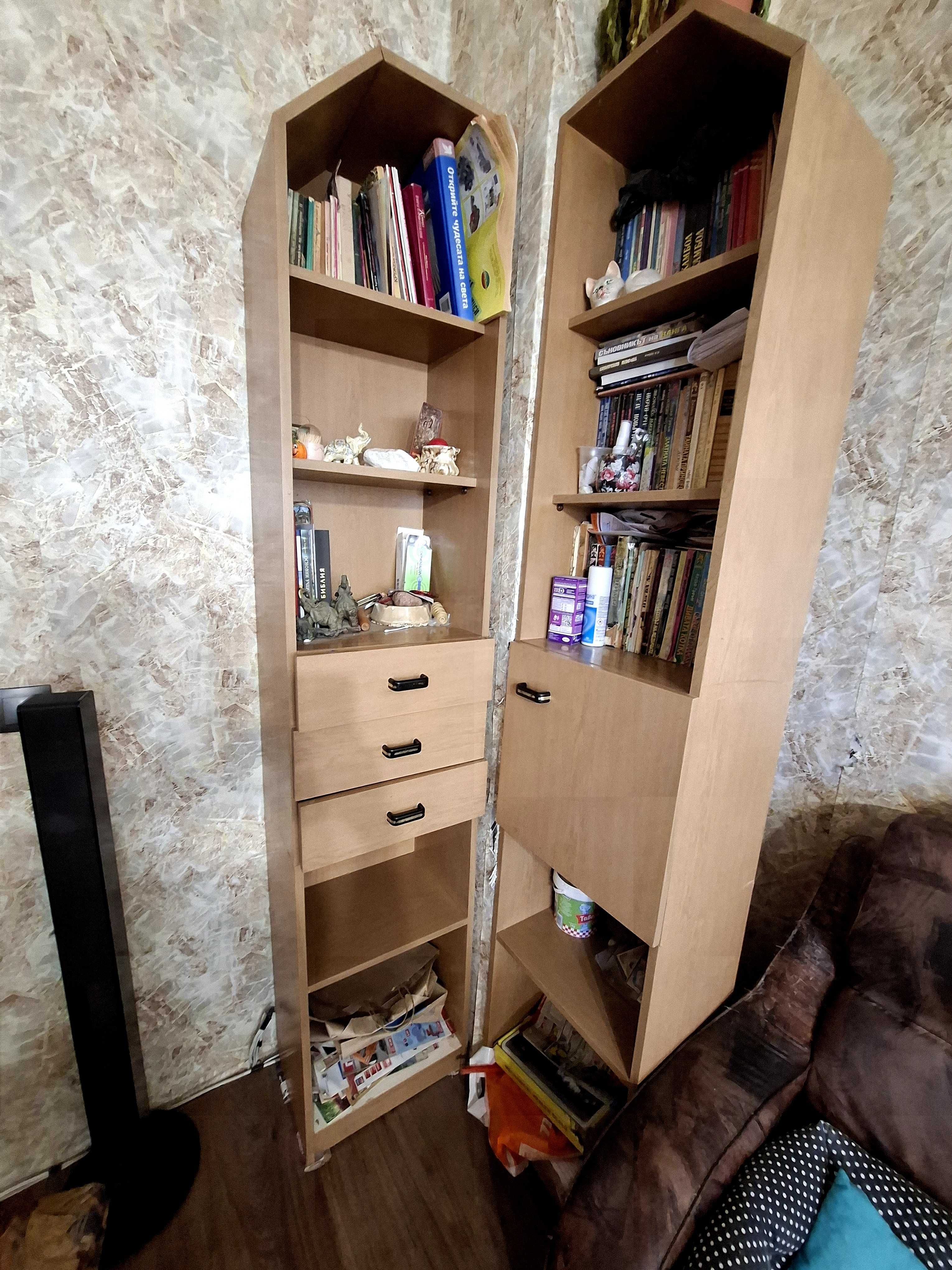 Продава се холна секция