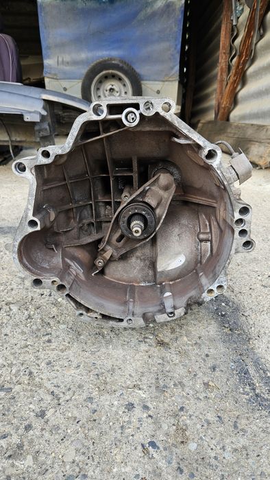 Ръчна шестстепенна скоростна кутия за Audi A6-4f-2.7 TDI/2006г.