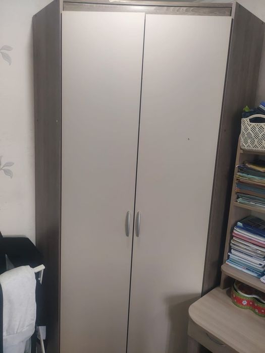 Продам шифонер угловой