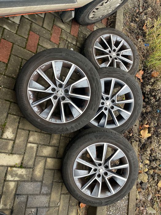 Jante și cauciucuri vară R17 Octavia 4