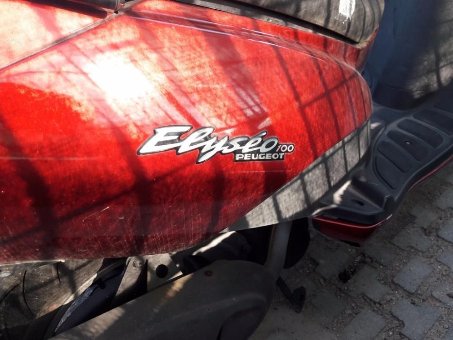 Мотоциклет; скутер пежо Елизео 100 (Eliseo 2T)-НА ЧАСТИ
