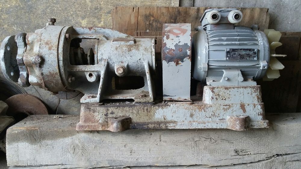 Насос консольный  мощность двигателя 1.5 квт.,2850об/мин.