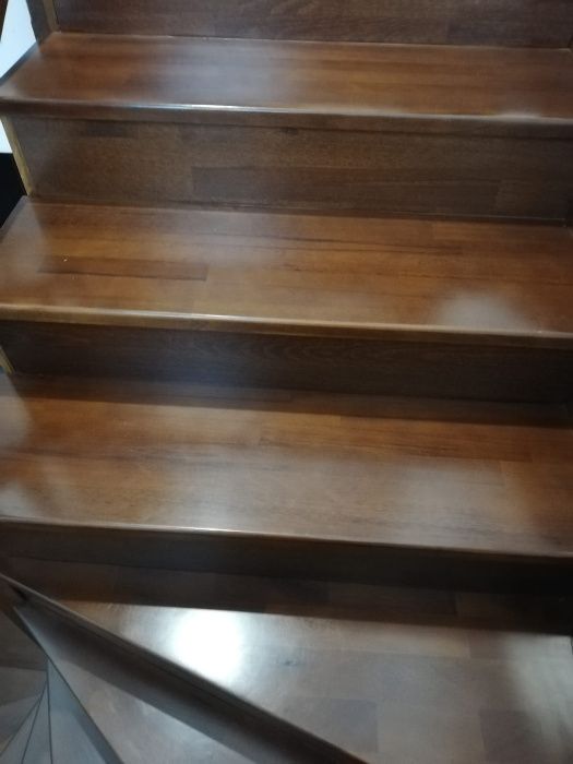 Trepte din lemn masiv FAG, STEJAR