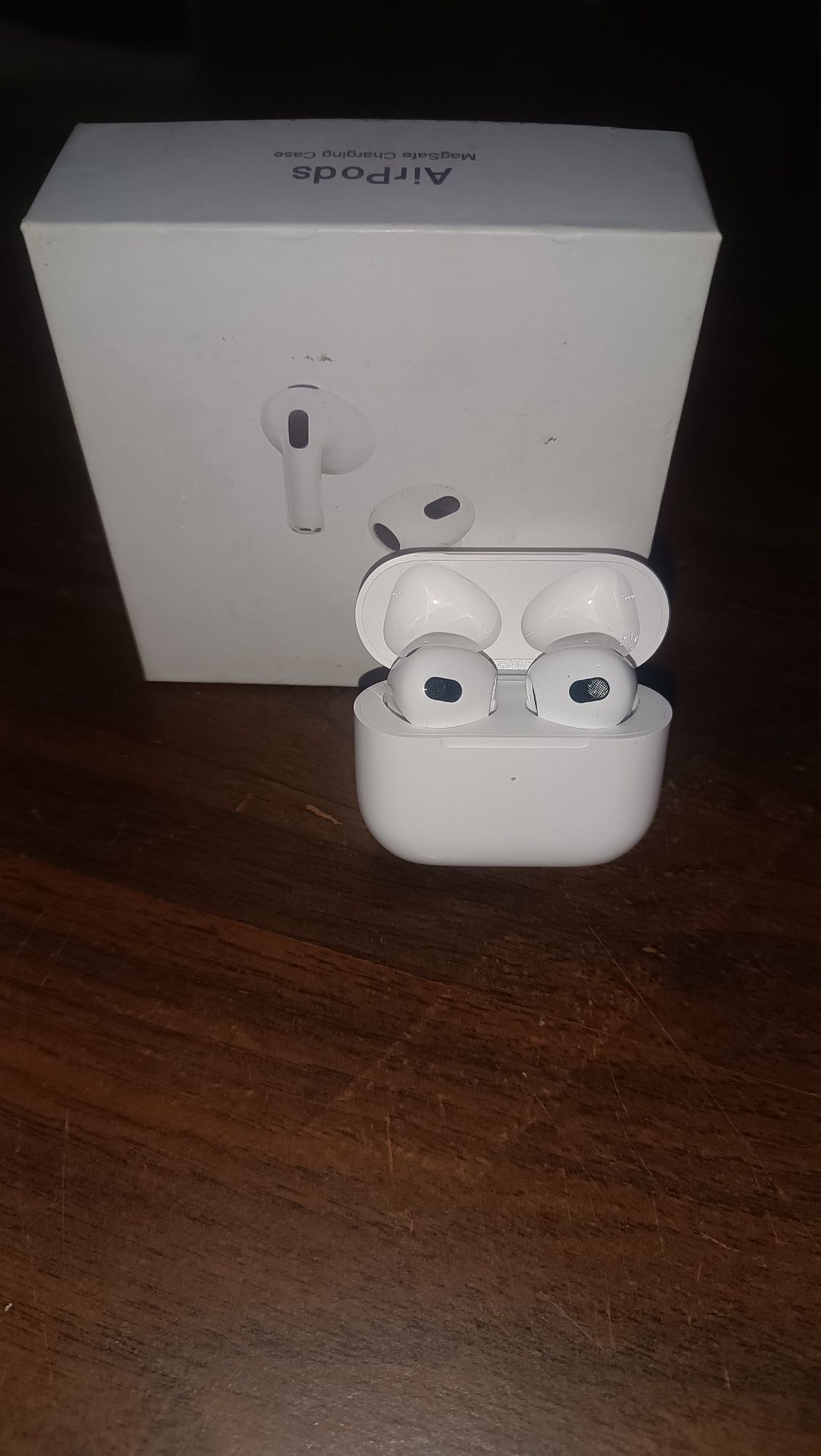 AirPods оригинал Dubai