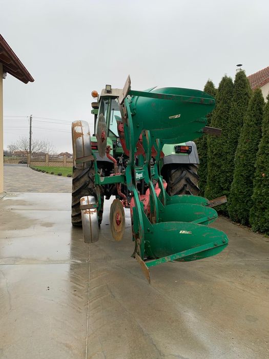 Plug Regent reversibil, 3 brazde