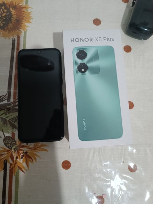 Смартфон HONOR X5 PLUS
