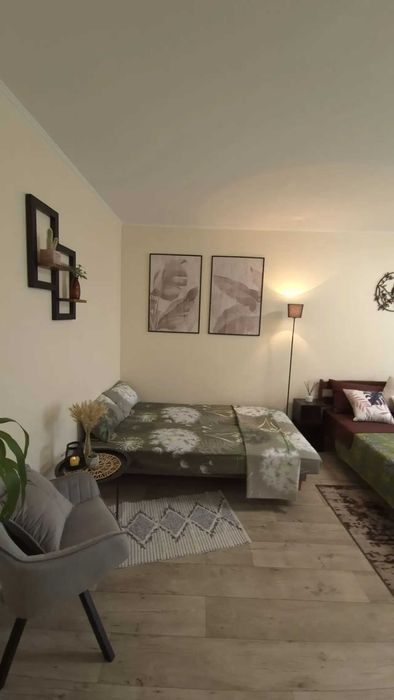 Дава се под наем Едностаен апартамент в София, Център - 45 кв.м за 382.5 € - Снимка #1