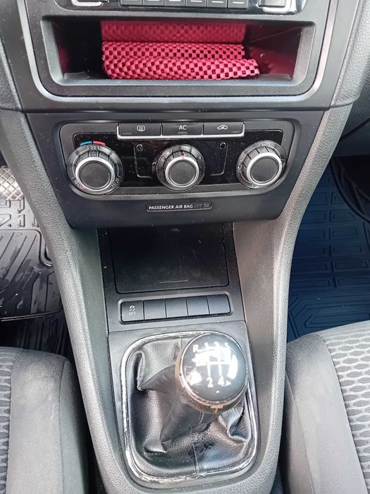 Volkswagen Golf 6 1.6tdi