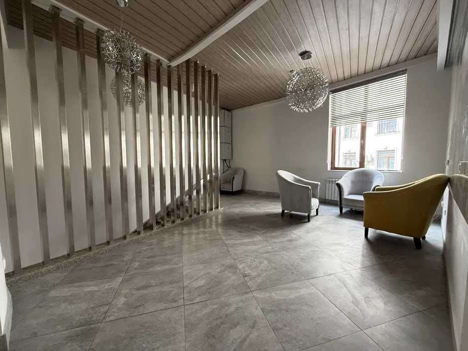 Сдаётся в аренду 330 м² под клинику,офис на Паркентском, 2 этажа (55)