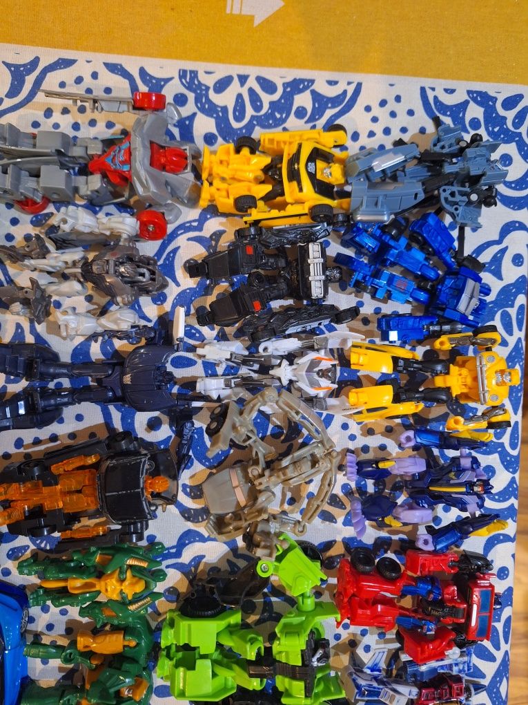 Figurine Transformers  (citiți descrierea)